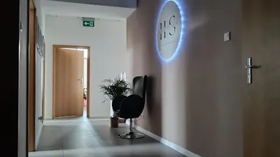 Holistic Skin | Podolog Płock – Pielęgnacja stóp